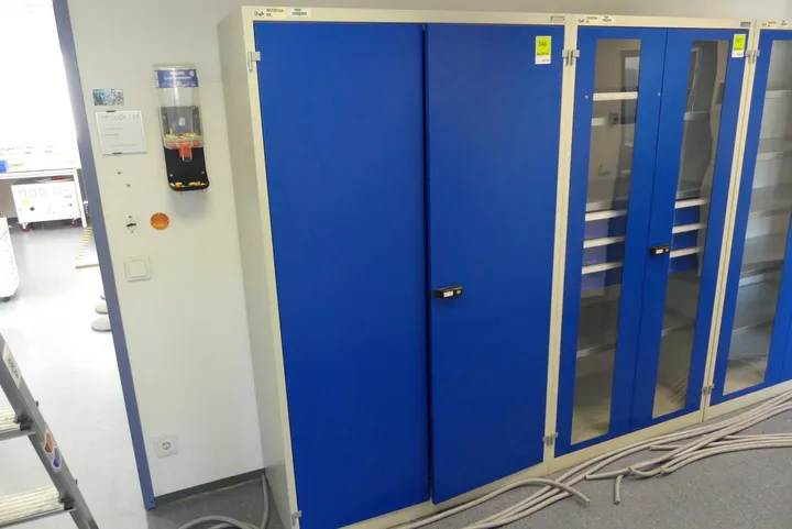 1x Garant - Werkstattschrank Maße in cm ca: 120 x 55 x 200